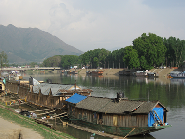 Old Srinagar City by road or through River Jehlum by Shikara