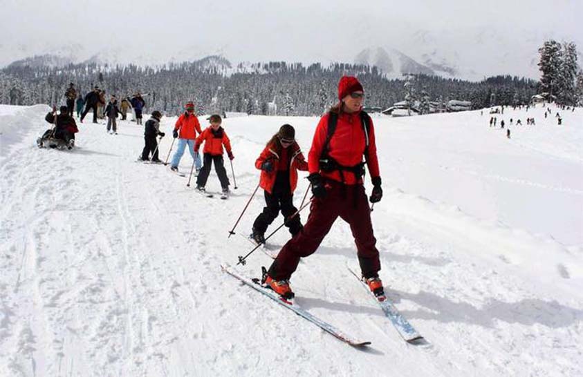 GULMARG WINTER SPORTS DESTINATION